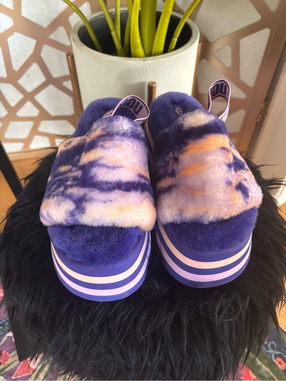 UGG Disco Marble Slide Platform Slippers Purple Tie Dye Shearling